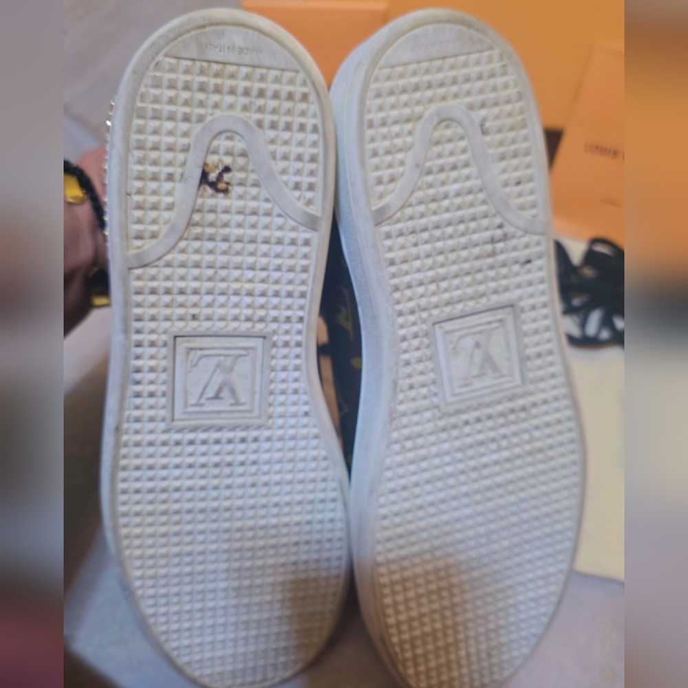 Louis Vuitton Patent Monogram Frontrow Sneakers MS1220 Size 39 Black Brown Gold - Picture 7 of 10